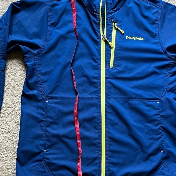 Patagonia Men’s Wind Shield Hybrid Soft Shell Full Zip Jacket Like New condition - Picture 8 of 9